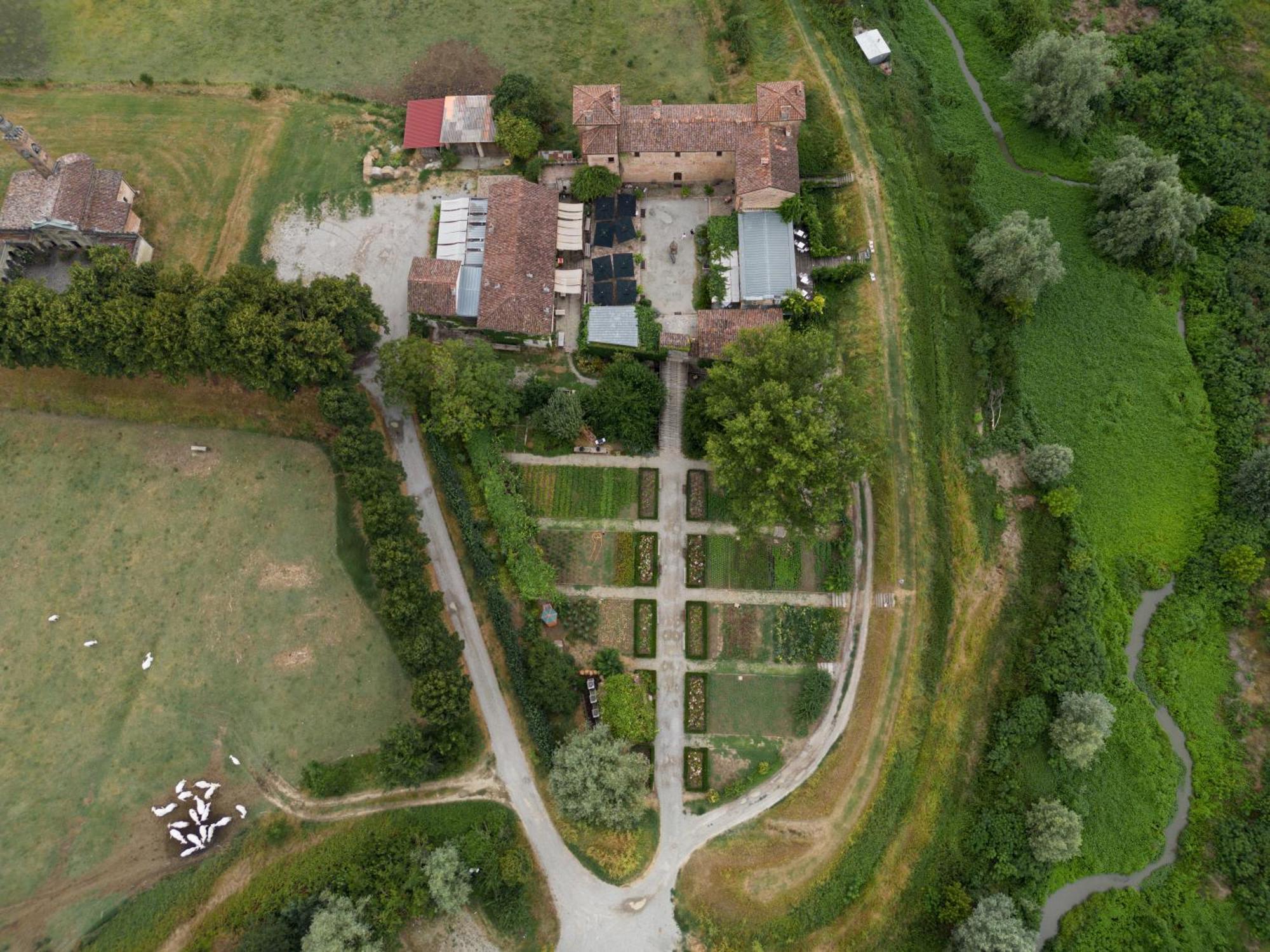 Antica Corte Pallavicina Relais Polesine Parmense Exteriér fotografie