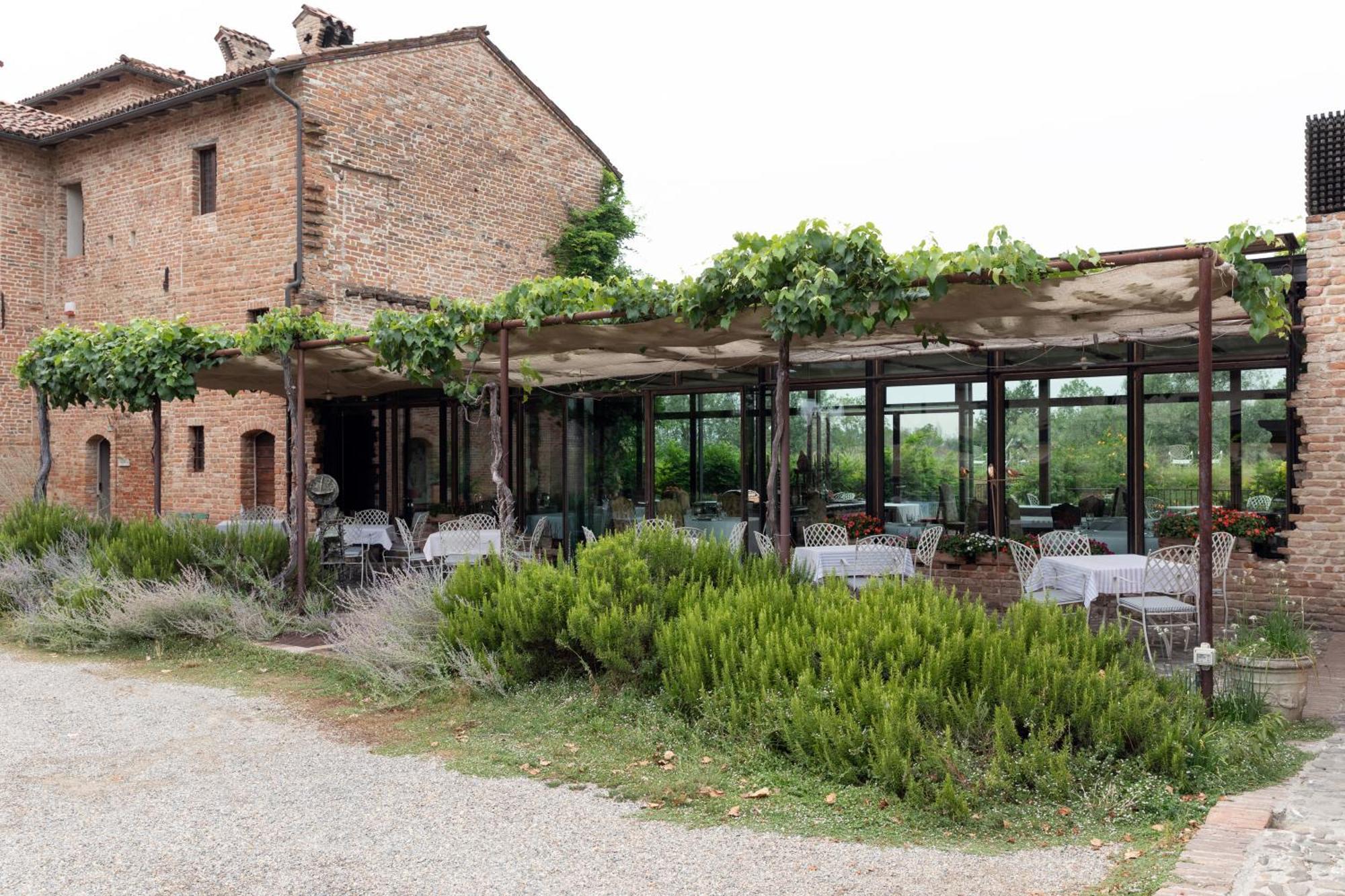 Antica Corte Pallavicina Relais Polesine Parmense Exteriér fotografie