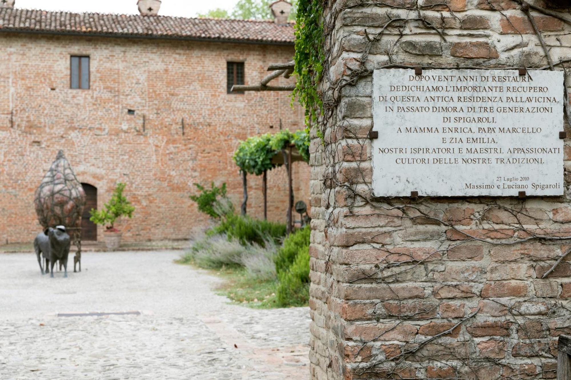 Antica Corte Pallavicina Relais Polesine Parmense Exteriér fotografie