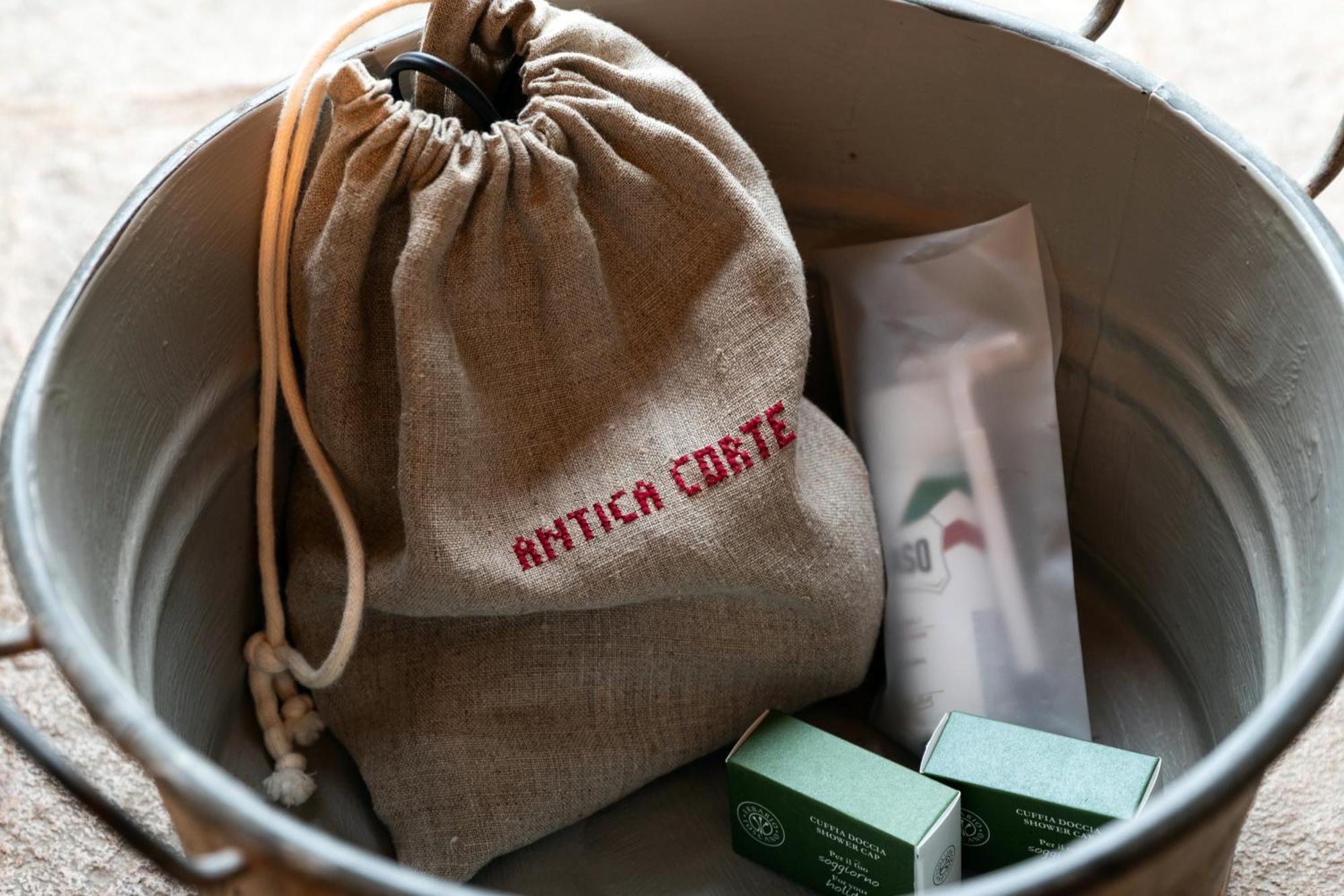 Antica Corte Pallavicina Relais Polesine Parmense Exteriér fotografie