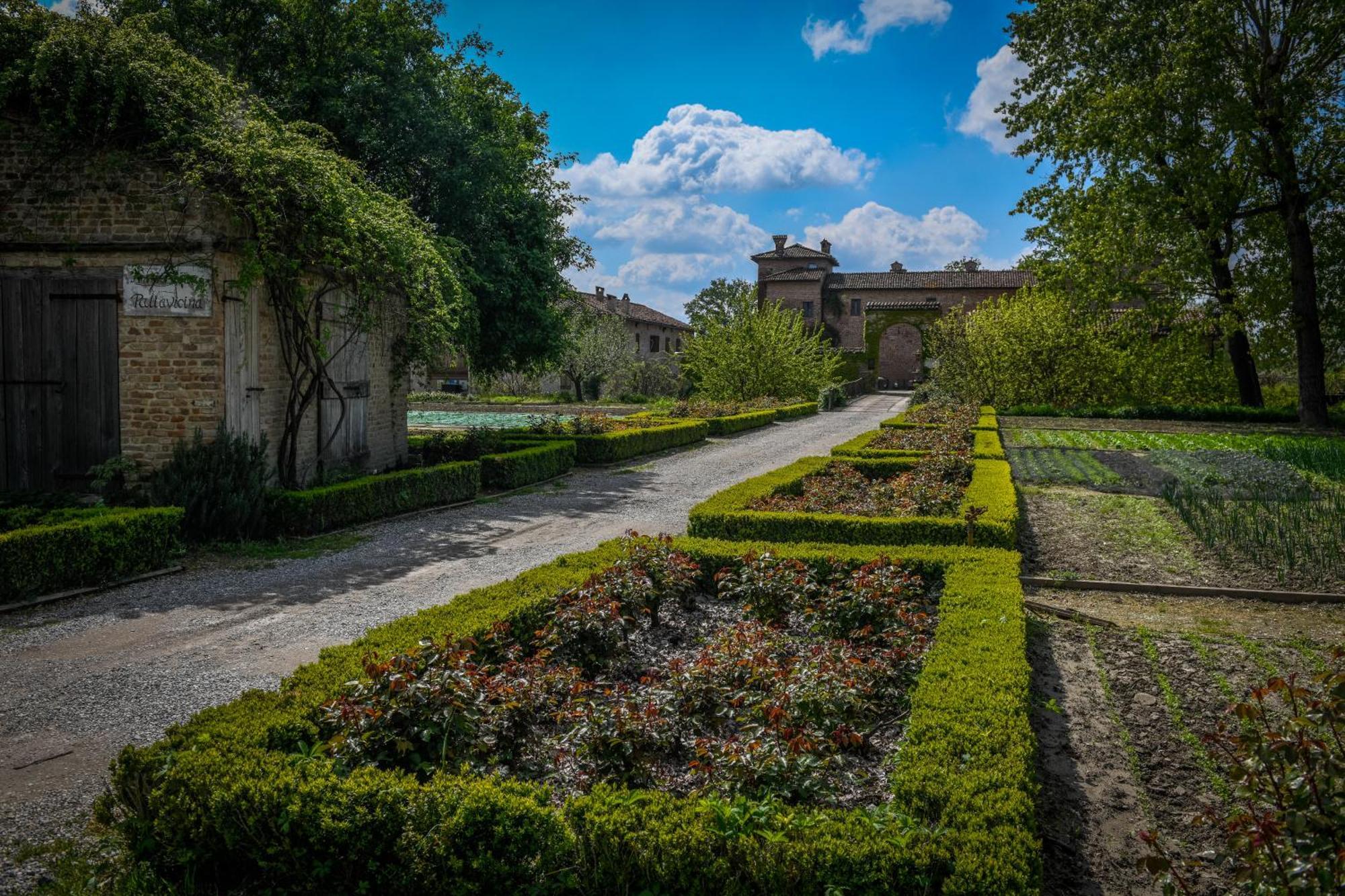 Antica Corte Pallavicina Relais Polesine Parmense Exteriér fotografie